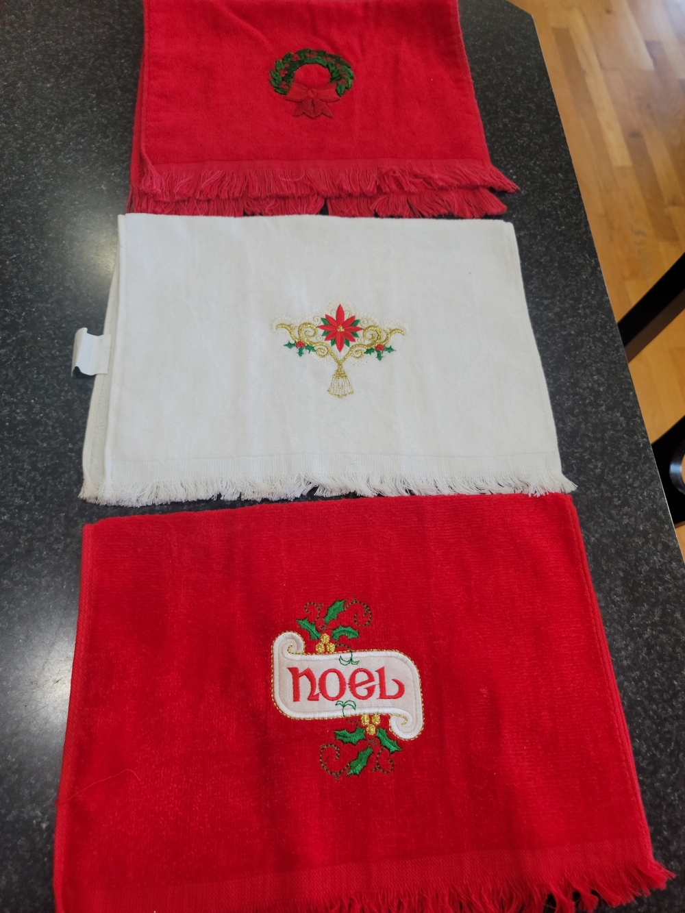 Vintage Holiday Noel & Poinsettia Decorative Tea Towels - Red & White